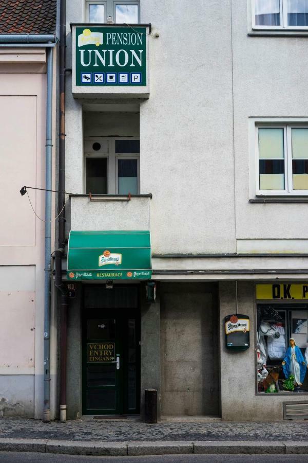 Penzion Homer Slaný Exterior foto
