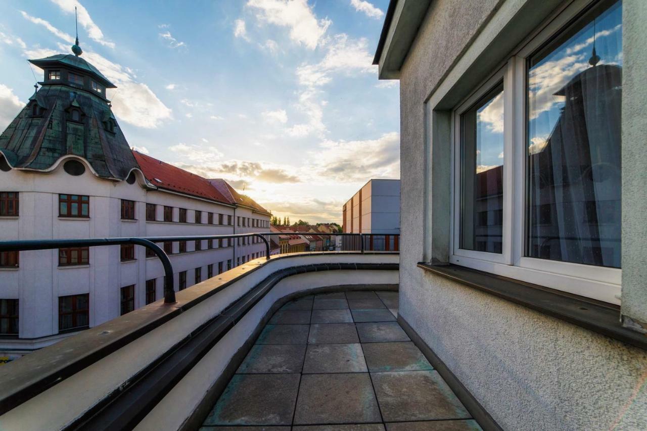 Penzion Homer Slaný Exterior foto